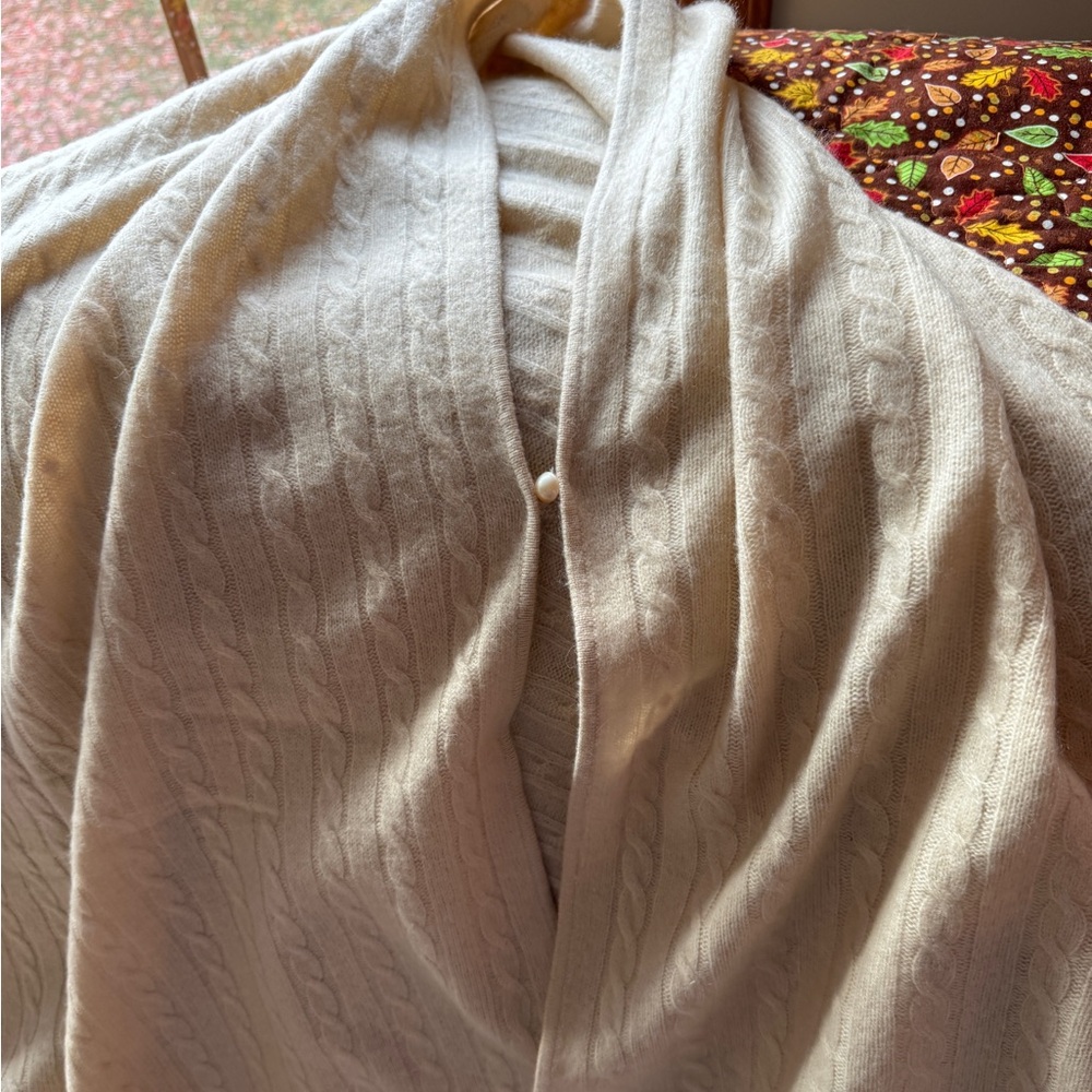 Precious Fibers Cashmere Wrap/Scarf